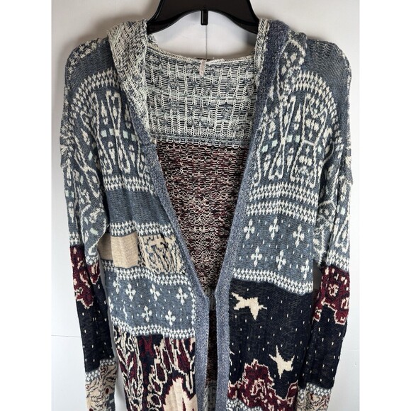 Free People Blue and Cream Patterned Cardigan - Picture 5 of 10